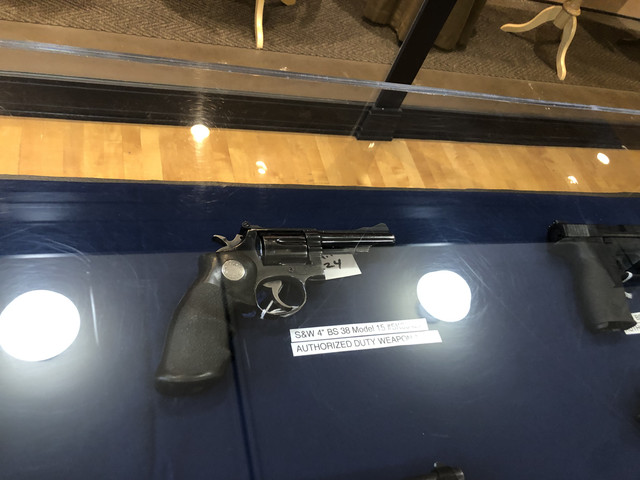 Model-15-grips