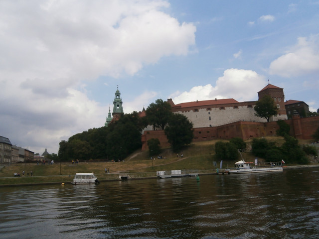 OLYMPUS-DIGITAL-CAMERA.jpg