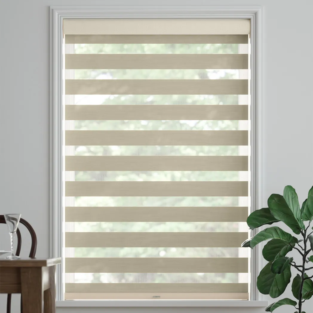 Katmanlı şerit tasarımlı zebra stor perde model 1297