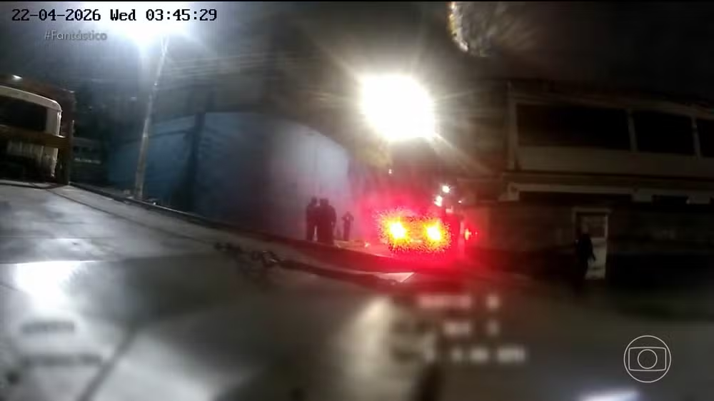Imagens exclusivas de câmeras corporais mostram PMs monitorando empresário antes de morte na Pavuna - Imagem 1