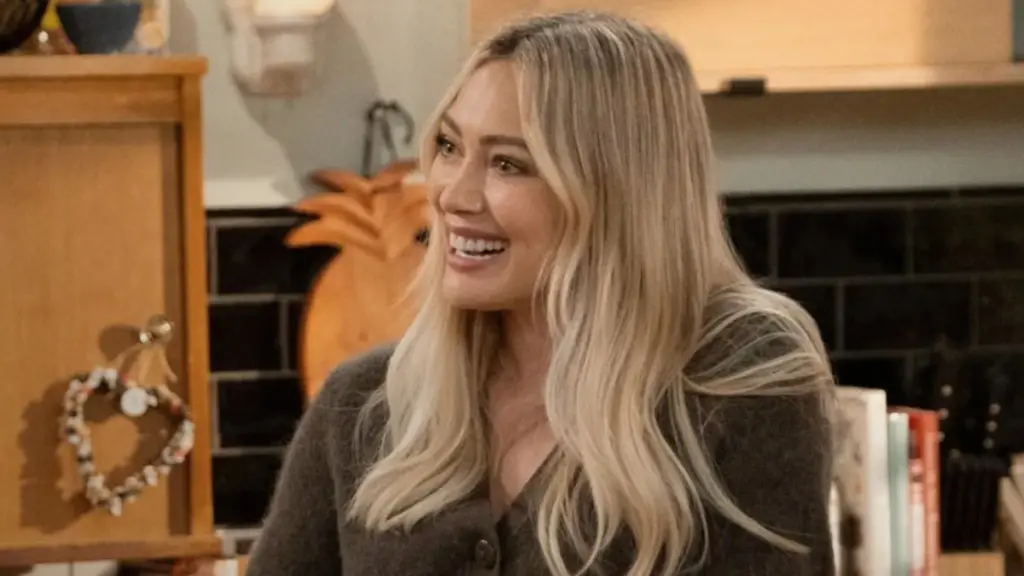 Hilary Duff Stuns in Revealing White Lingerie Set