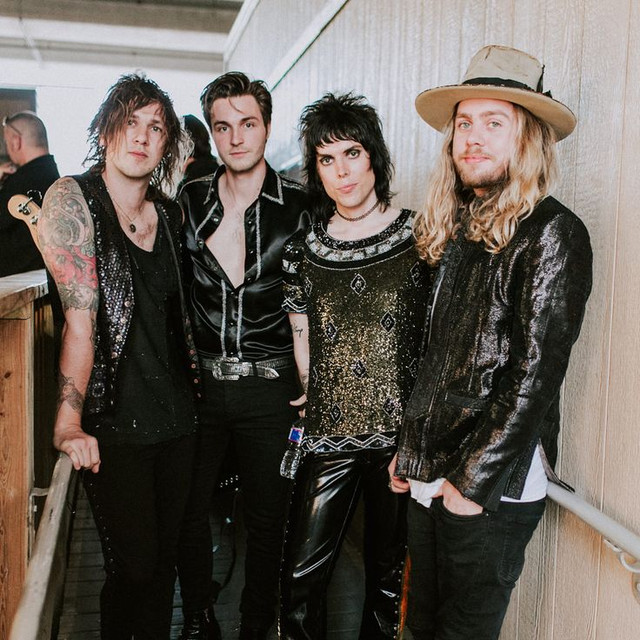 The Struts002