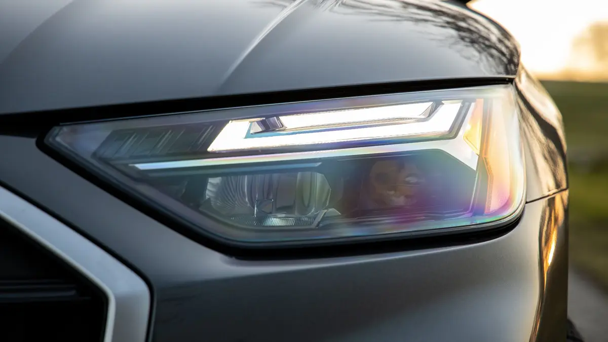 SUV-ul Audi hibrid ieftin a intrat pe piață