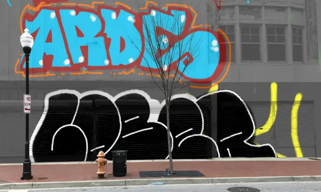 Graffiti artwork by ardeone