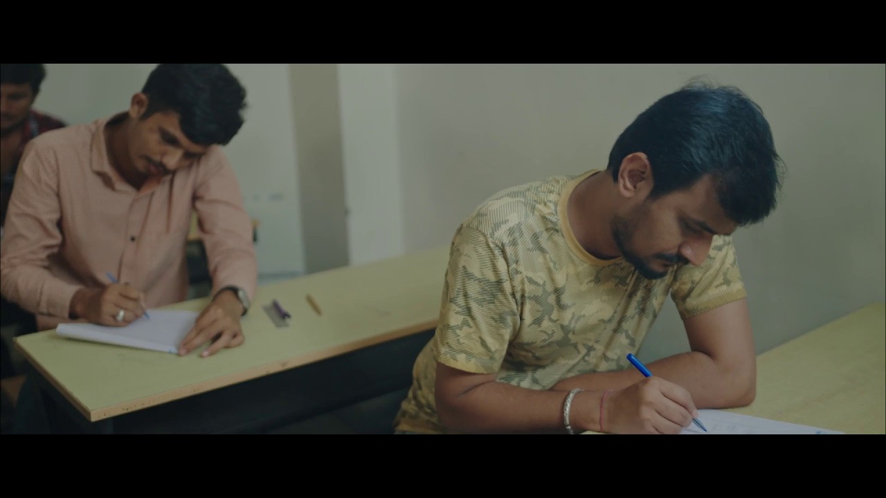 Lattha Sadan (2024) Gujarati JOJO WEB-DL 1080p x264 AVC AAC 2.0 CineVood.mkv.0001.jpg