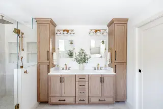 Elegante dobândite vanități transformă rutina de dimineață în showcase-ul noului baie