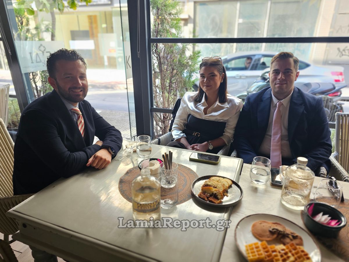δικηγοροι093