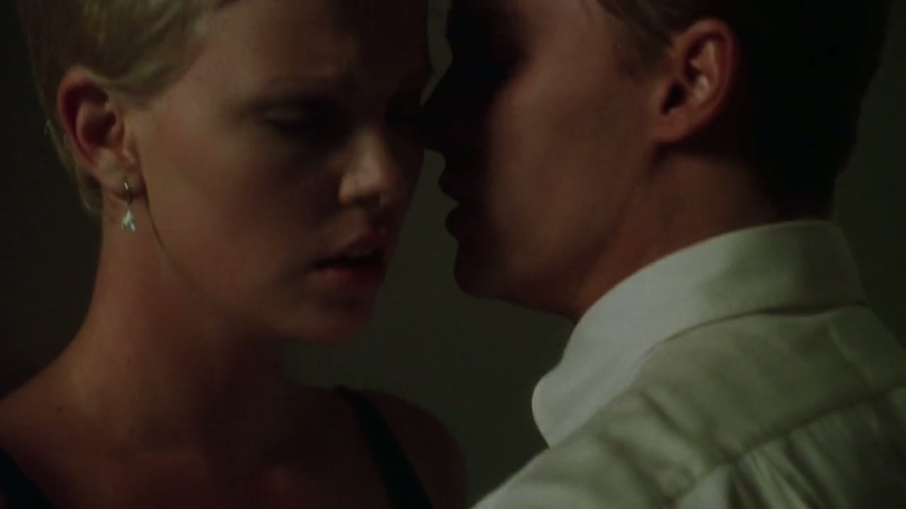 The Astronaut's Wife Screenshot