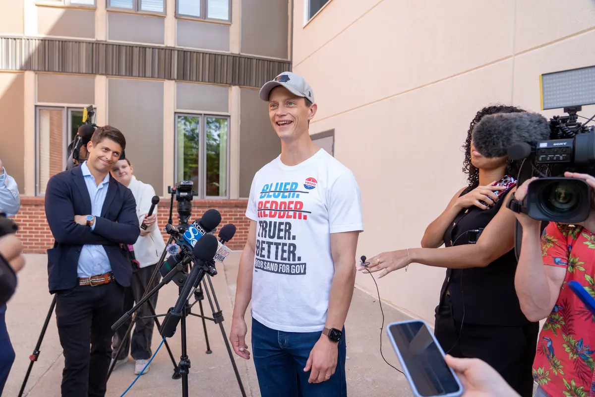 Iowa Democrats See Fortune Smiling Again