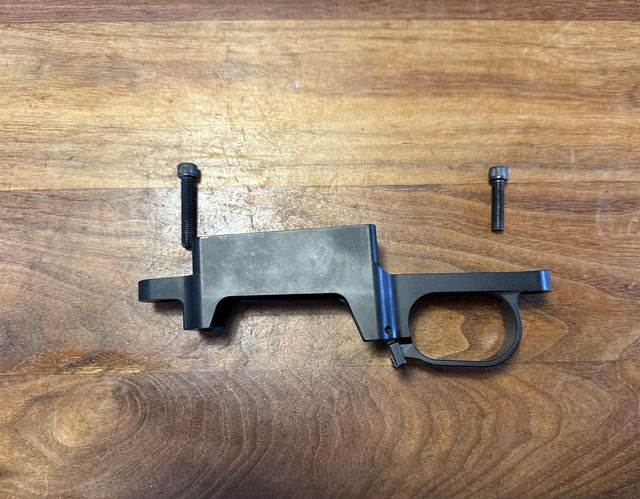Hawkins Precision M5 DBM Short Action Magazinaufnahme – Originalfoto 2