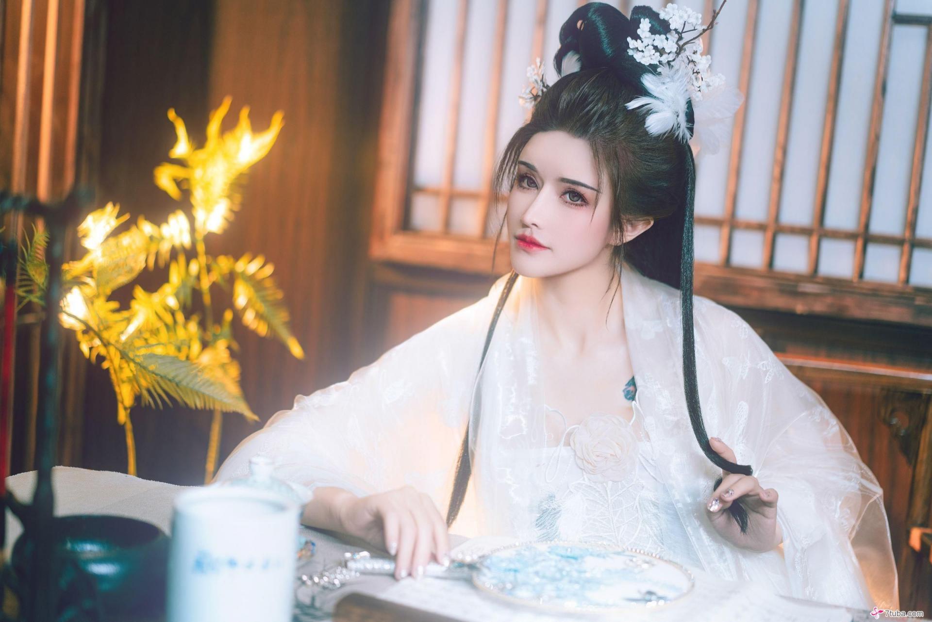 【套圖x35】妹子趴著在等被操[26P]