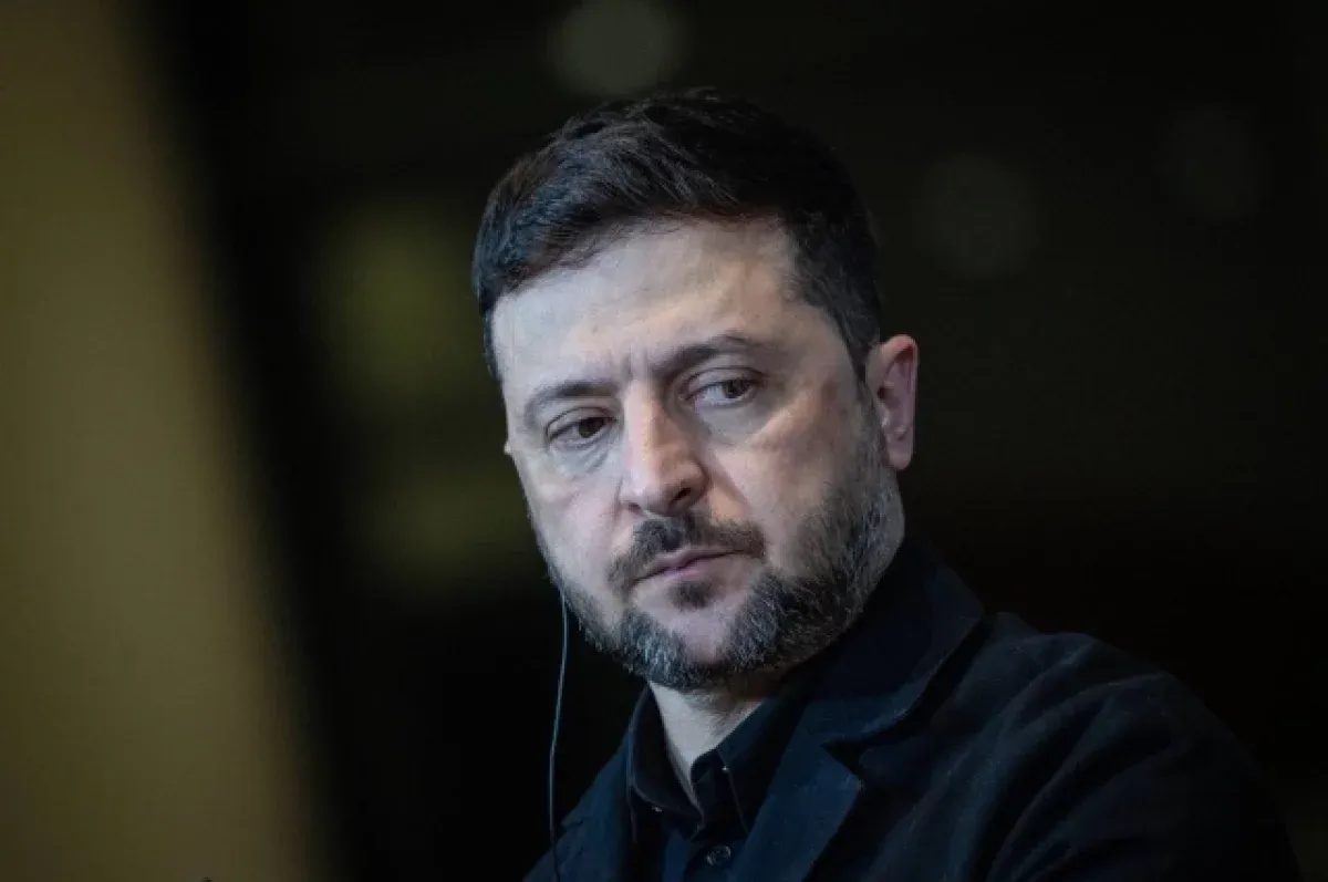 Владимир Зеленский выступил за проведение трехстороннего саммита при участии лидеров США и России