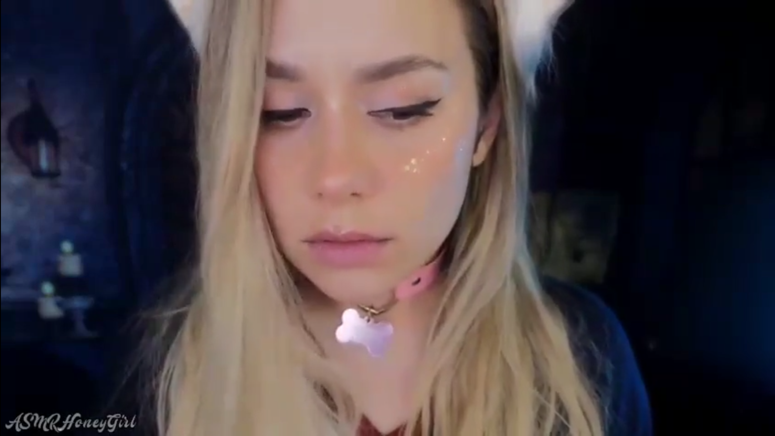 Mouthsounds & Roleplay ASMR [ HoneyGirl ]