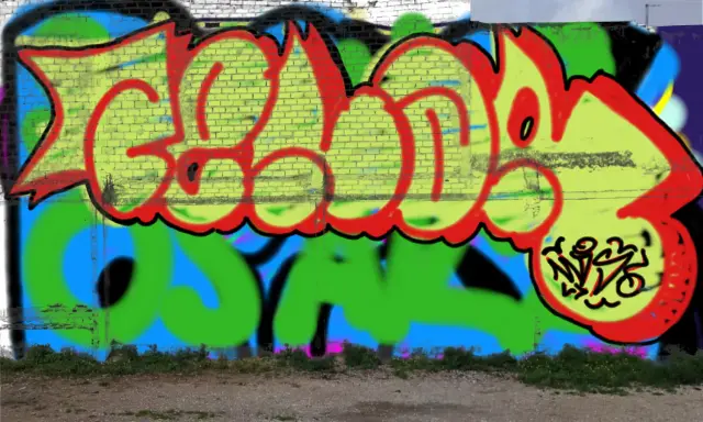 Graffiti artwork by senartolai