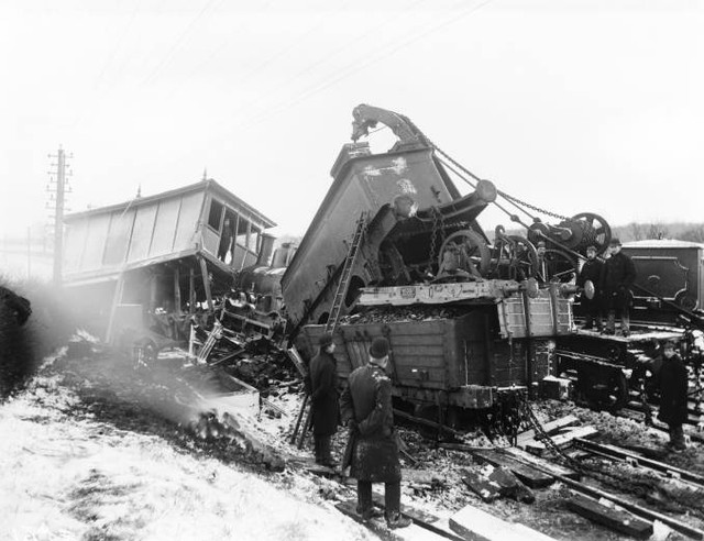 crash wymondham wagon dumb buffer.jpg