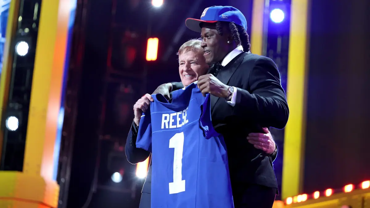 Rookie Contracts: 2026 NFL Draft First-Round Picks Lag Behind