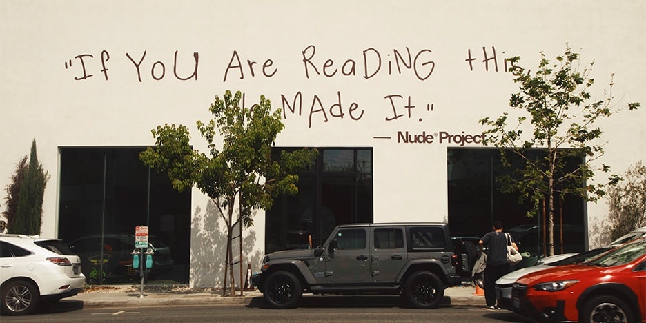 Nude Project na Fali Sukcesu: Kultura i Moda w Los Angeles