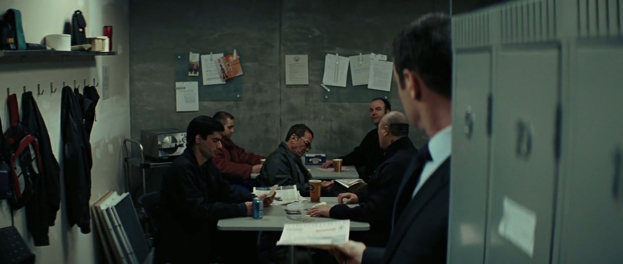 Repo Men Screenshot