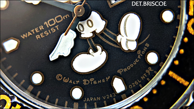 Orologio Desconocido Ke03 In Scatola Di Metallo Con Mickey Mouse - Modello WD22139, Stile Analogico Unico