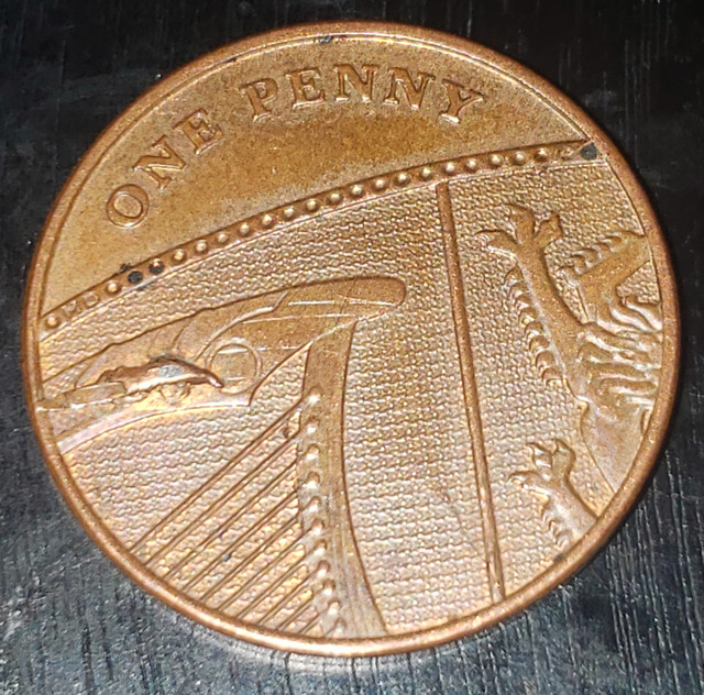 Possible-Error-Coin?-2010-British-Penny