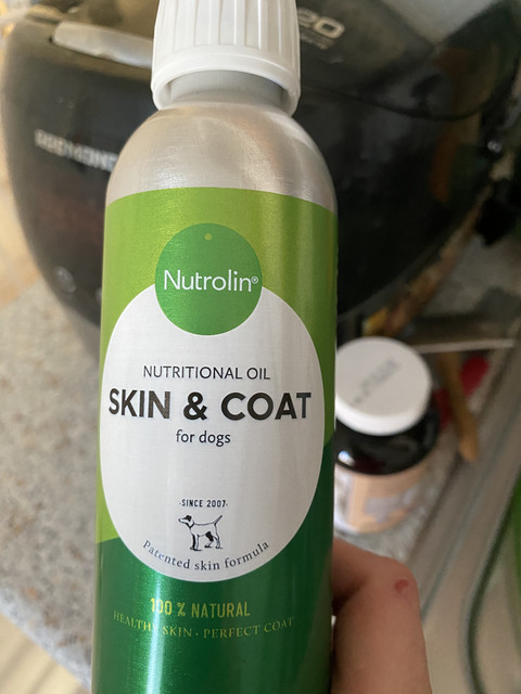 6-F0-A9-F63-4347-4-F70-B40-E-67774-B057-