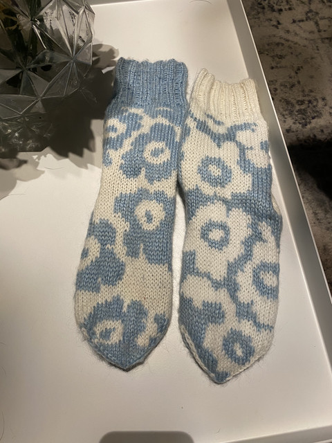 26-D9-AA4-A-562-B-4-D5-D-8991-CF76-C47-D