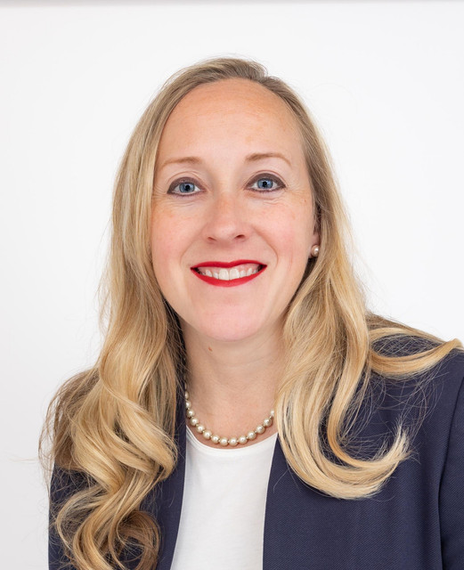 Laura-Jones.jpg