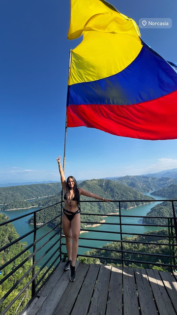 VALENTINA-VALLEJO-1