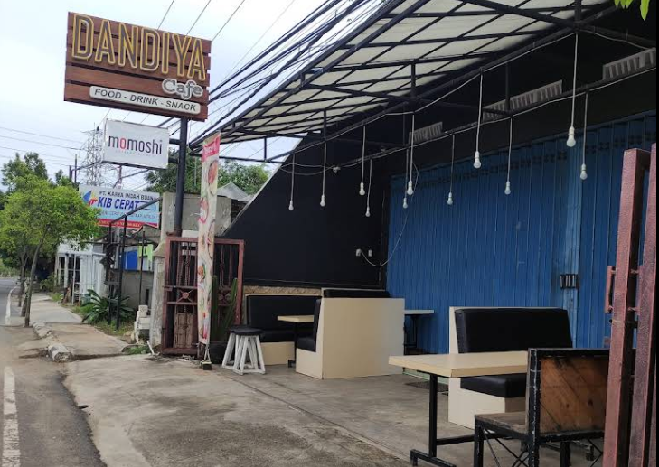 Dandiya Cafe