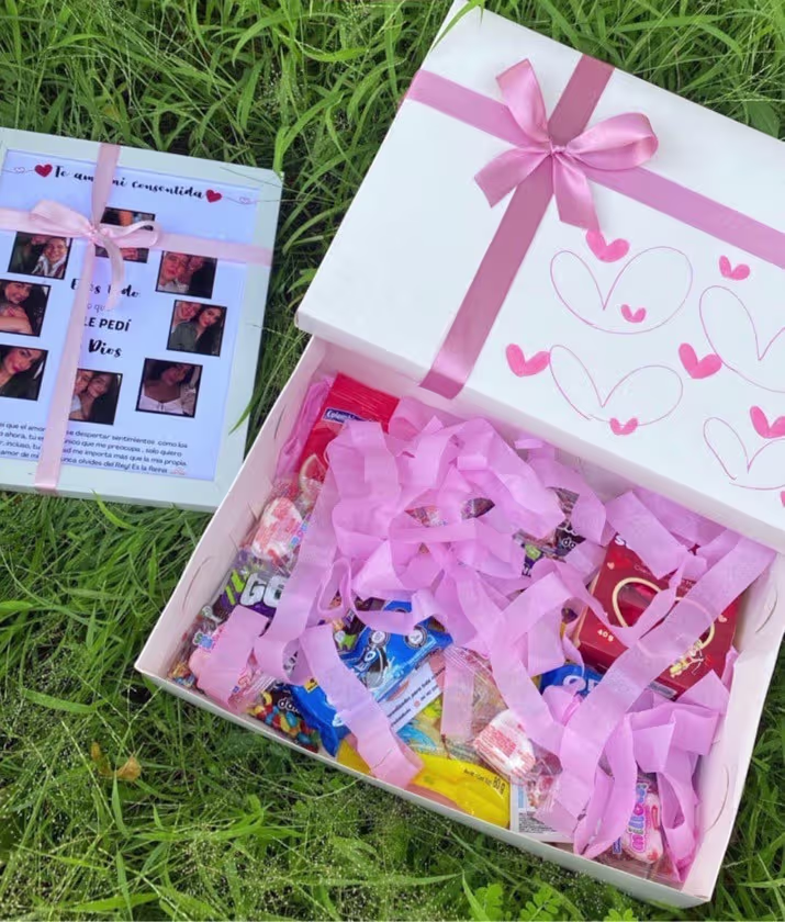 Cuadro + Caja de dulces