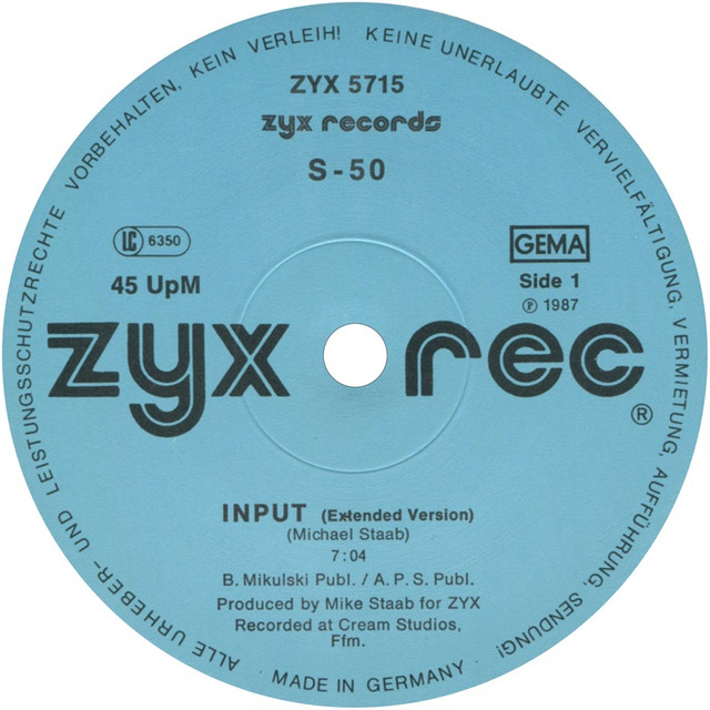 Label AXC
