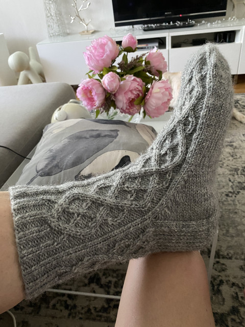 D21-C3-CE0-8031-4327-86-C8-A25-EE629-F6-