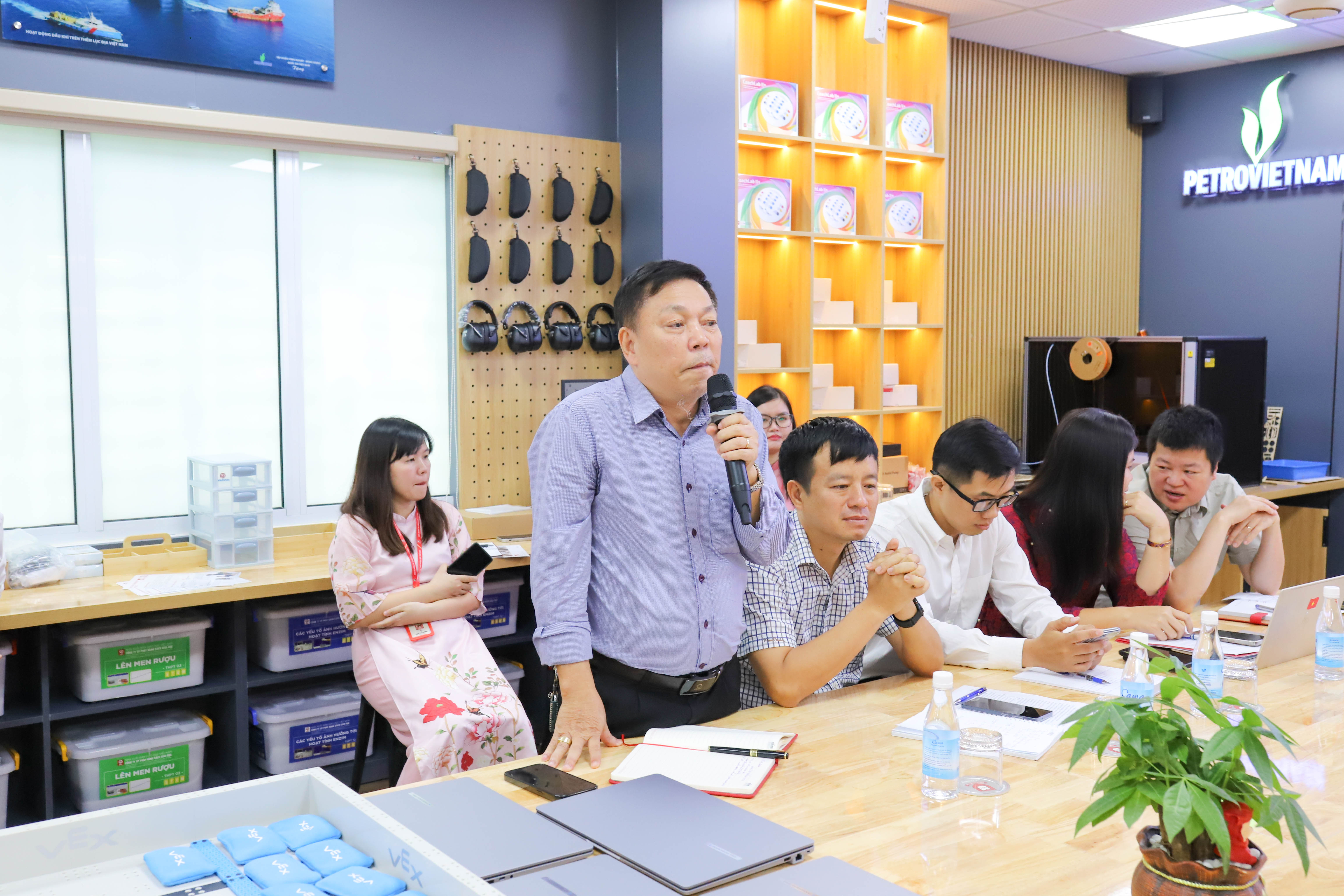 Họp phụ huynh HES 5
