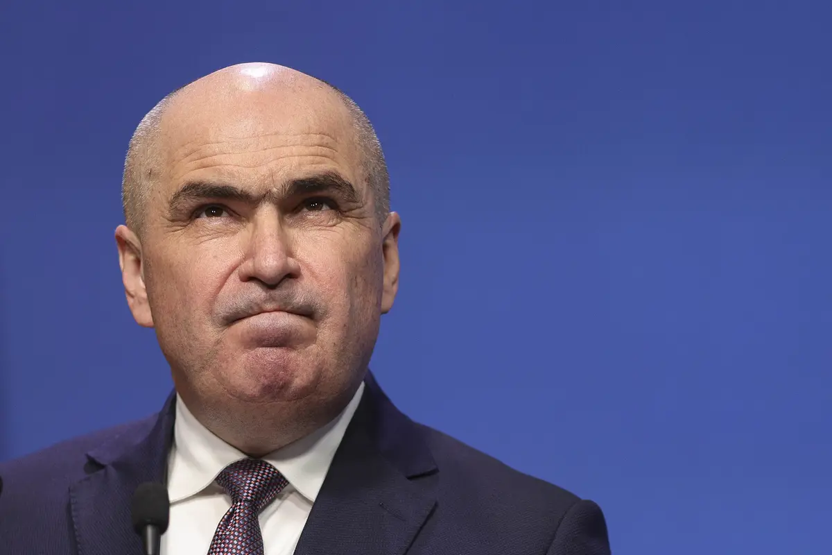 30 de ani de liberalism, decizii grele și alegerea onoarei