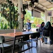Ombok Cherating Surf Cafe4
