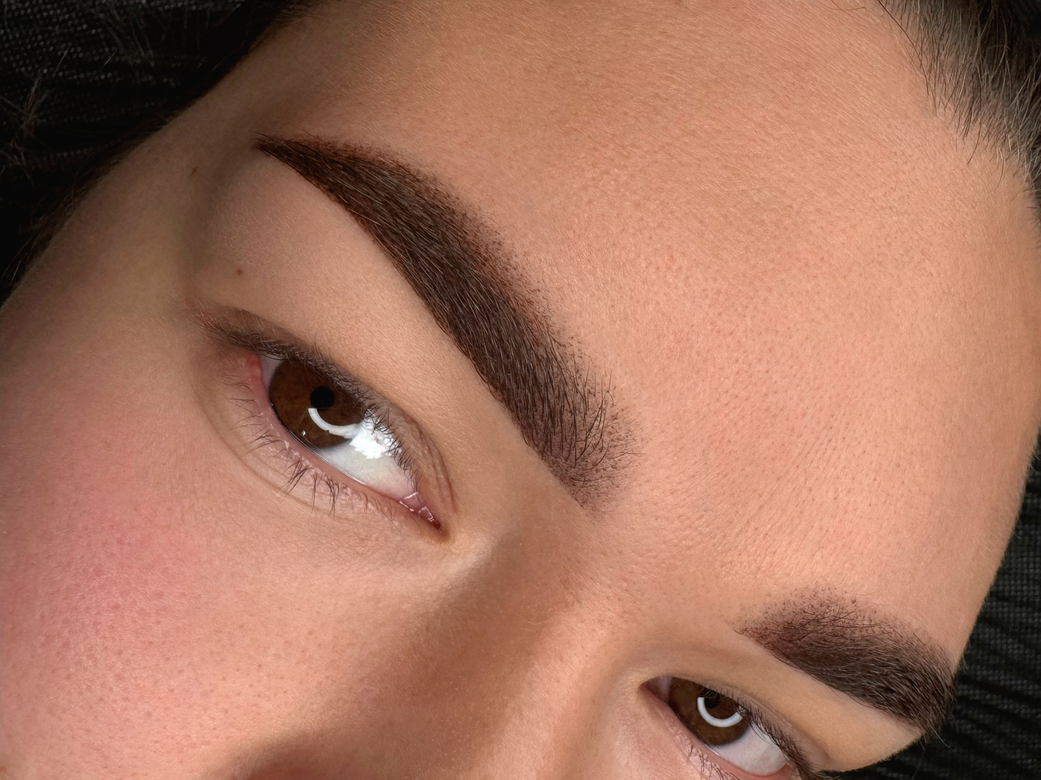 Permanent eyebrow makeup result 05