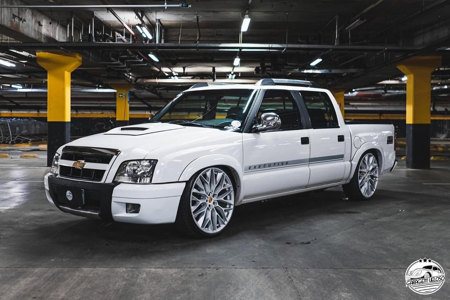 Carro do acervo