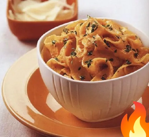 Постер Лапша Паппарделле с тыквенным соусом