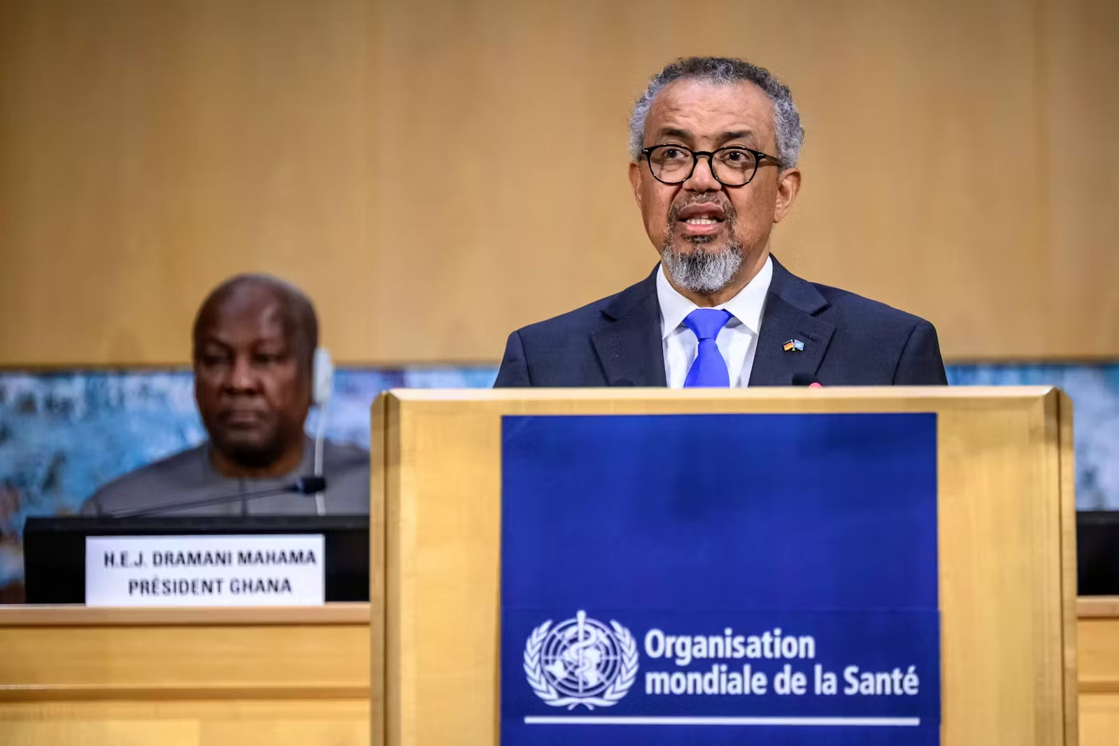 Illustration - Ebola : le patron de l'OMS s'alarme de la vitesse et de l'ampleur de l'épidémie, trois jours après l'urgence internationale, la situation ne ralentit pas