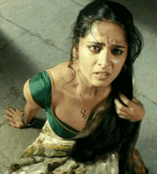 [Image: anushka.gif]