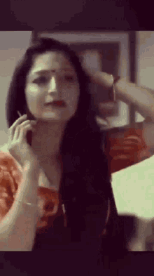 [Image: indian-aunty.gif]