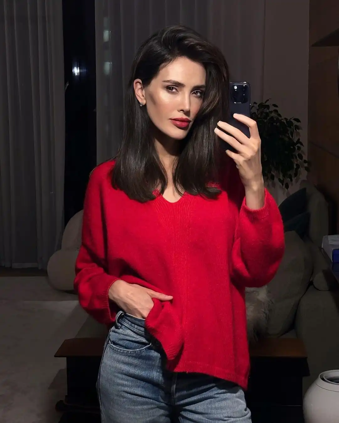 Kseniia Burda Wallpapers Insta Fit Bio (13)