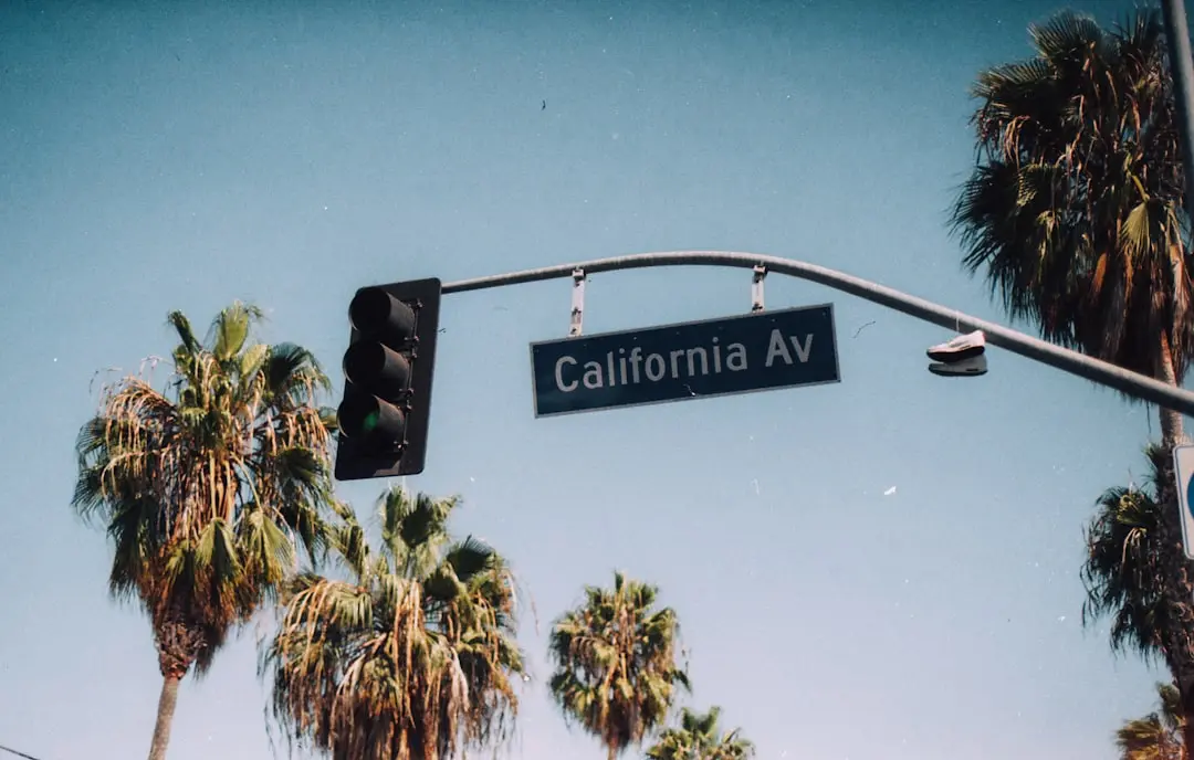 California Unveils AI Job Loss Early Warning System