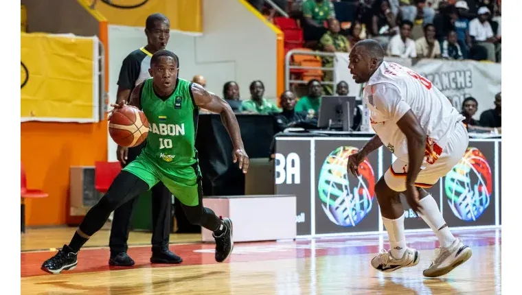 Illustration - Basket : le Gabon signe deux sorties parfaites à Douala et file vers Kigali