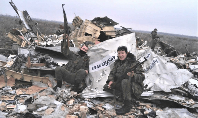 https://i.ibb.co/zfz77jt/MH-17.png