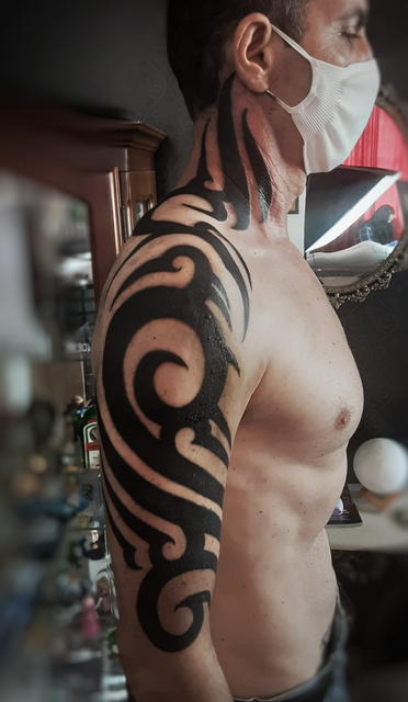 Tribal por Tosh