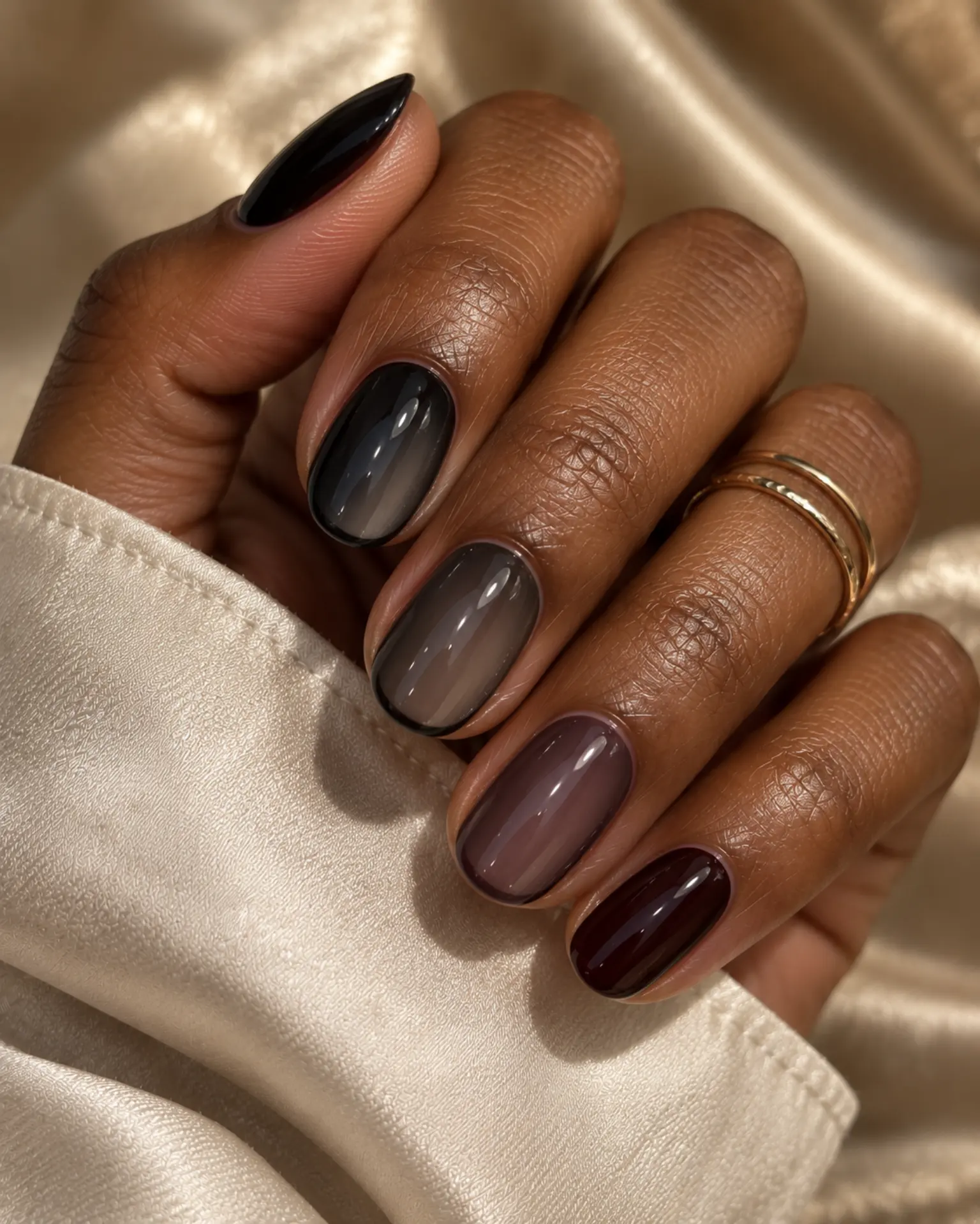 Black to Smoky Gray Tonal Mix manicure inspiration for halloween nail ideas