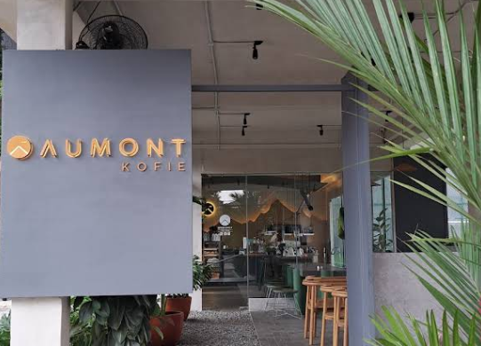 Aumont Kofie - Menteng