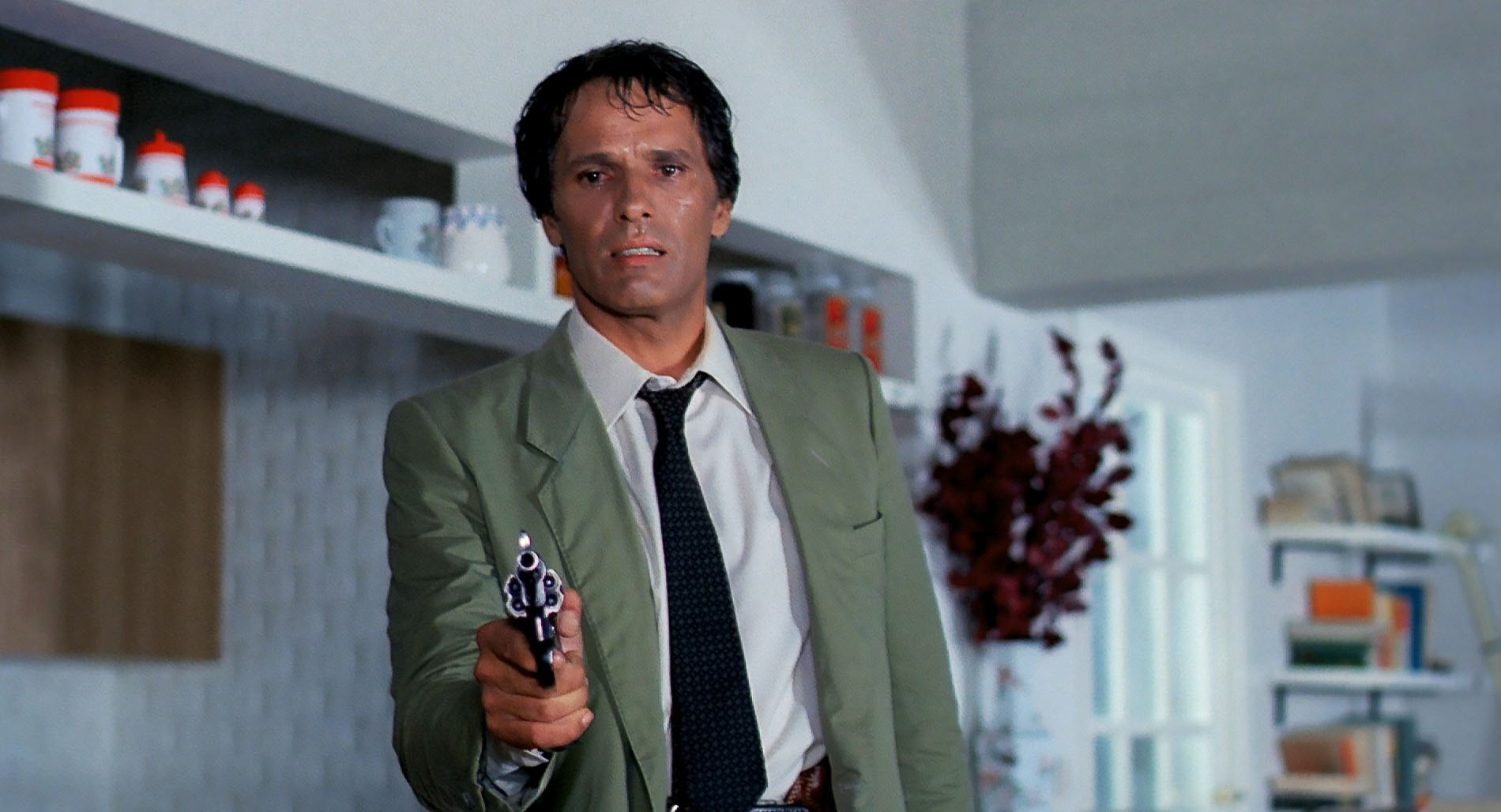 Дрожь / Tenebre (1982)