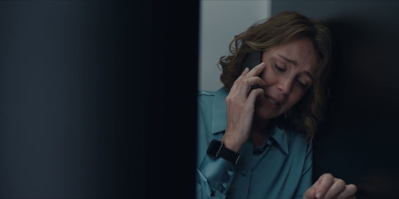 Orphan Black: Echoes Screenshot
